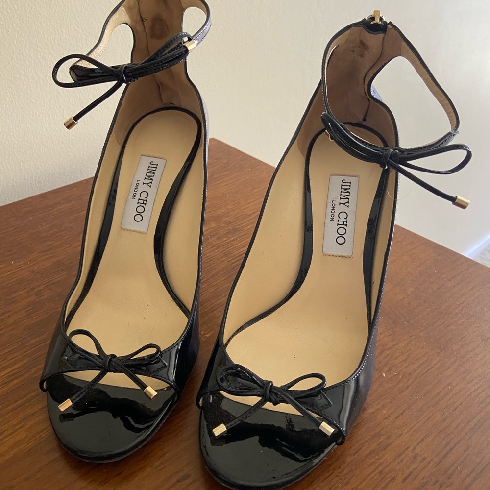 Jimmy Choo London | Gorgeous Heels w/ Bow ties